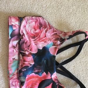 Lulu lemon free to be bra